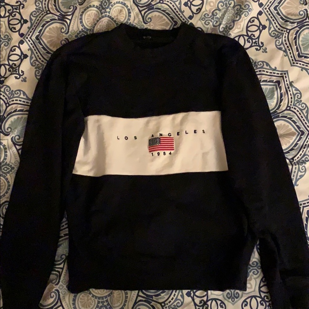 brandy melville crew neck
